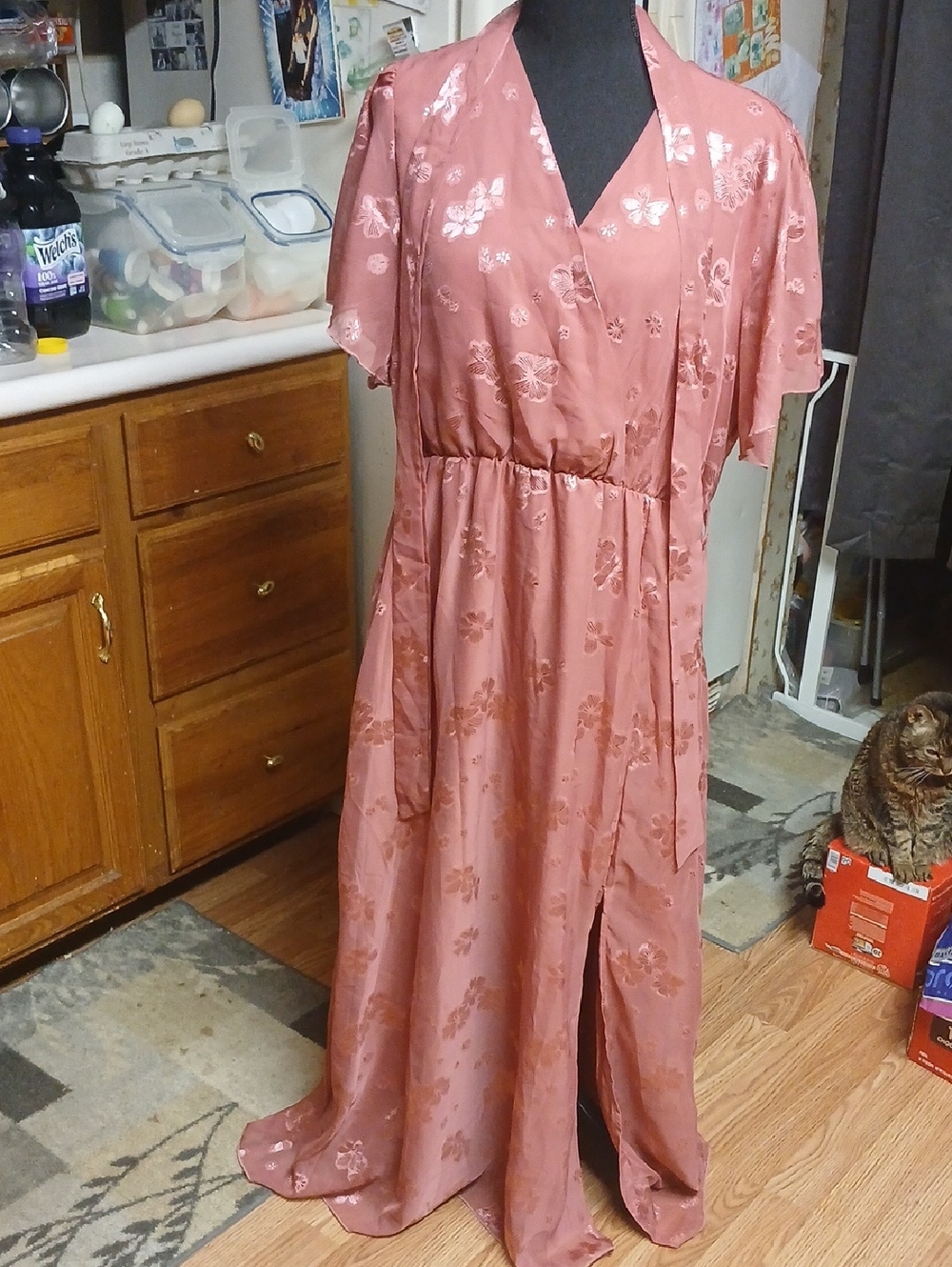 Dusty Rose Floral Maxi Dress with V-Neck